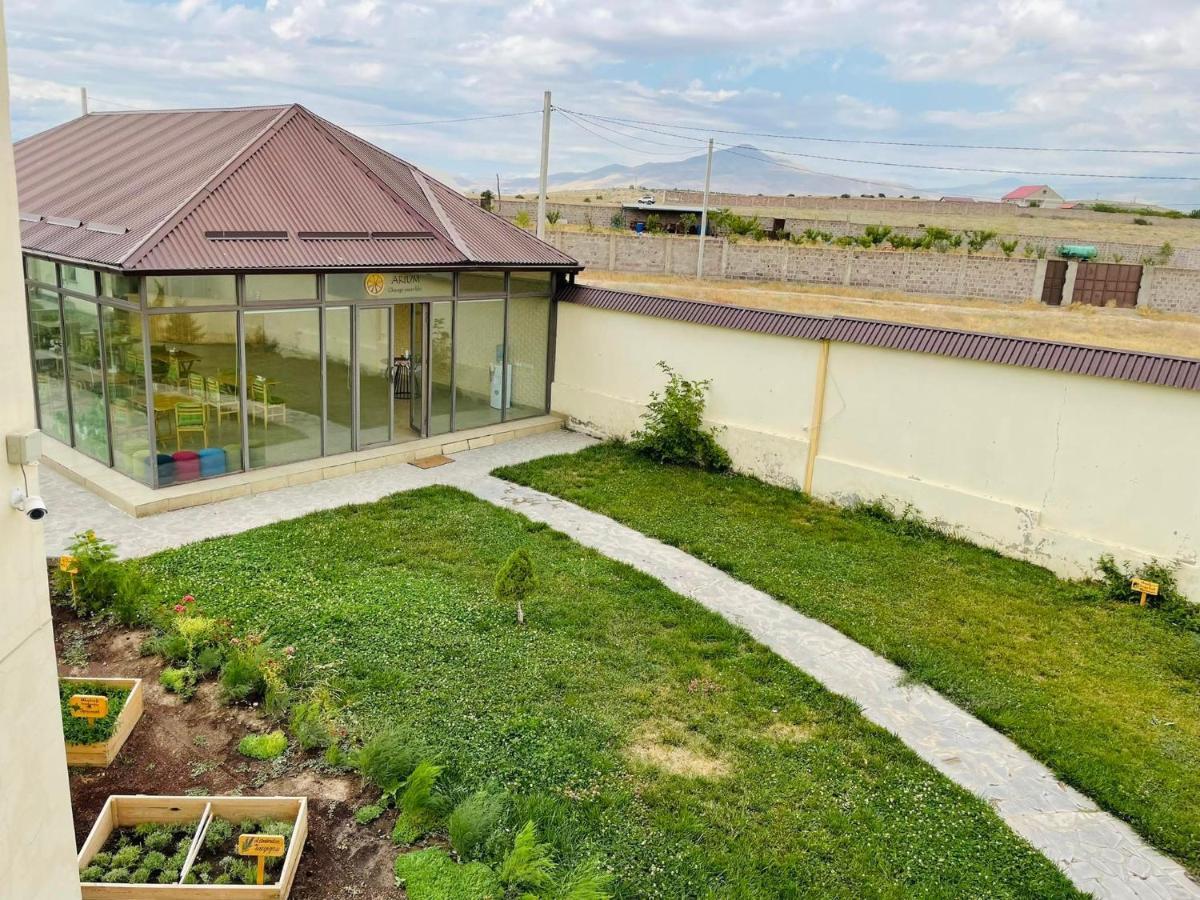 Green Training Center Dzoraghpʼyur Exterior foto